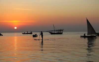 ZANZIBAR POR JOÃO LÚCIO