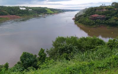 UM DIA NO PARAGUAI: CIUDAD DEL ESTE E USINA DE ITAIPU