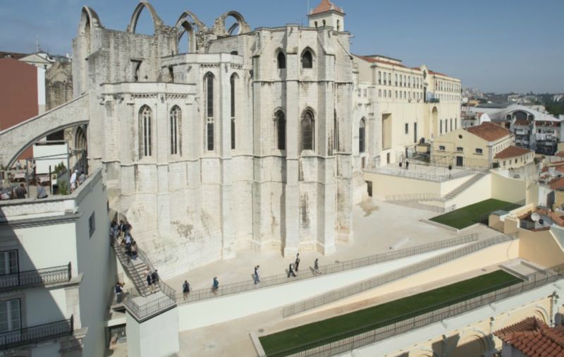 IGREJA E MUSEU ARQUEOLÓGICO DO CARMO - LISBOA
