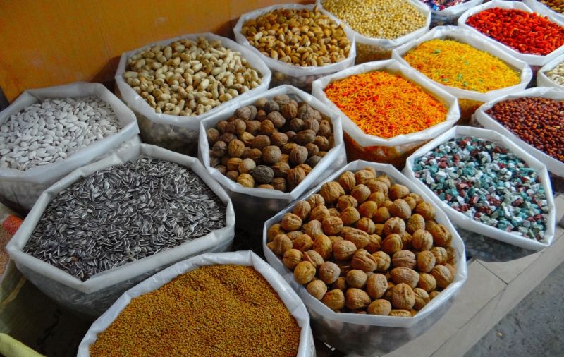 OMÃ, O FASCÍNIO DO MÉDIO ORIENTE