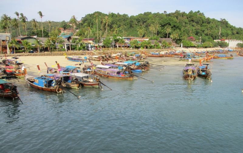 PARAÍSO TAILANDÊS, ILHAS PHI PHI