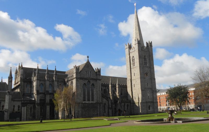 SORRIA E DIVIRTA-SE, ESTÁ EM DUBLIN!