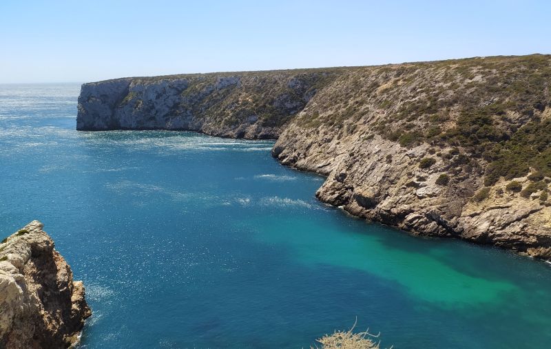 OS ENCANTOS DE VILA DE BISPO: PONTA DE SAGRES E PRAIA DO BURGAU