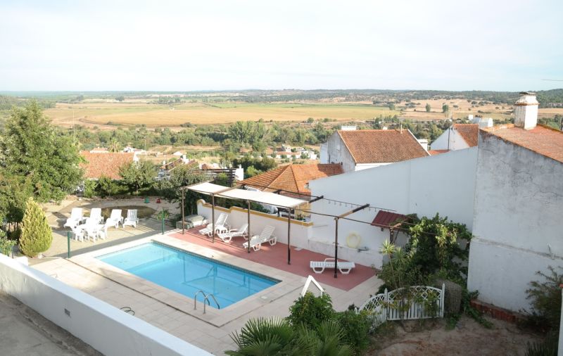 PORTUGAL - MORA - HOTEL SOLAR DOS LILASES