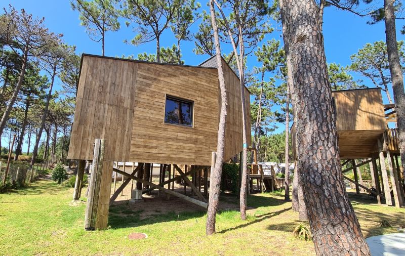 PORTUGAL - PENICHE - BUKUBAKI ECO SURF RESORT