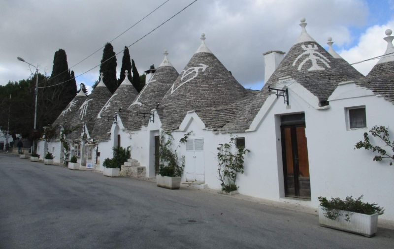 CONHECER A REGIÃO DE APÚLIA (ITÁLIA)