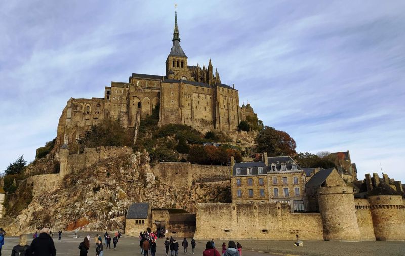 MONTE SAINT-MICHEL, A JÓIA DA NORMANDIA FRANCESA